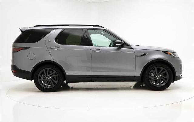 used 2021 Land Rover Discovery car, priced at $38,400