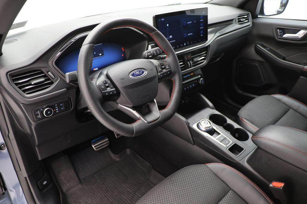 used 2023 Ford Escape car, priced at $24,900