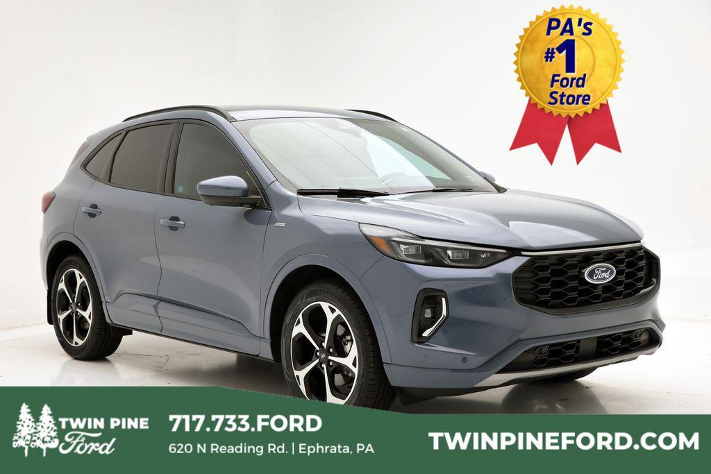 used 2023 Ford Escape car, priced at $24,900