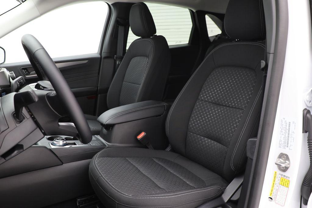 new 2025 Ford Escape car, priced at $34,040