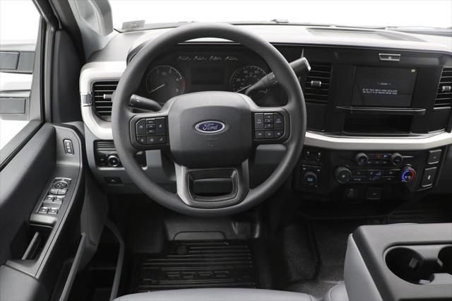 new 2025 Ford F-350 car, priced at $69,870