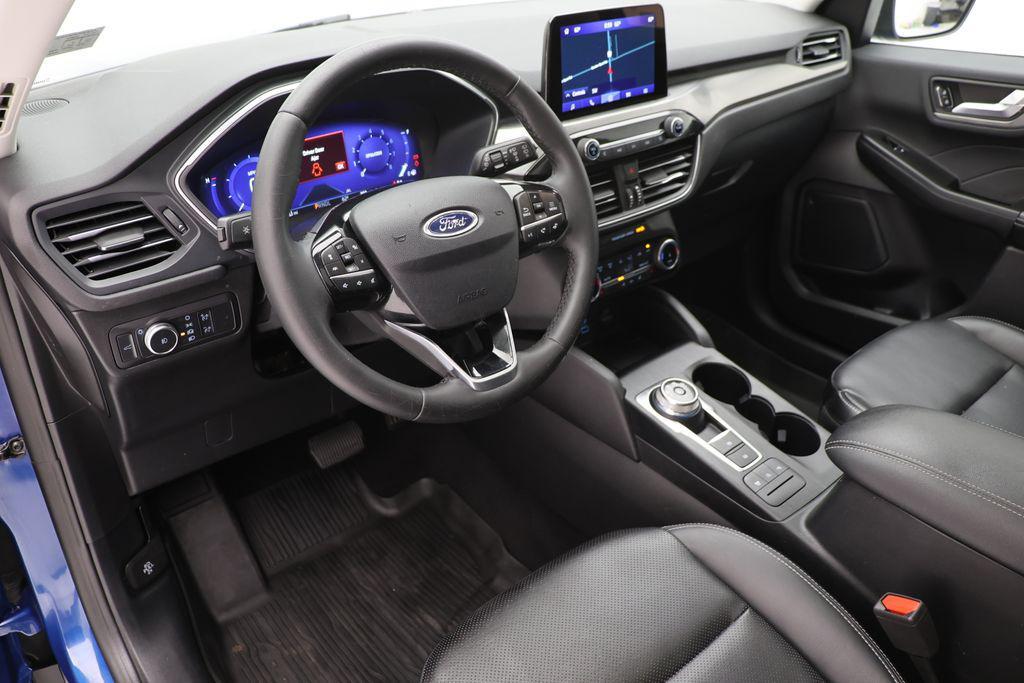 used 2022 Ford Escape car, priced at $24,400