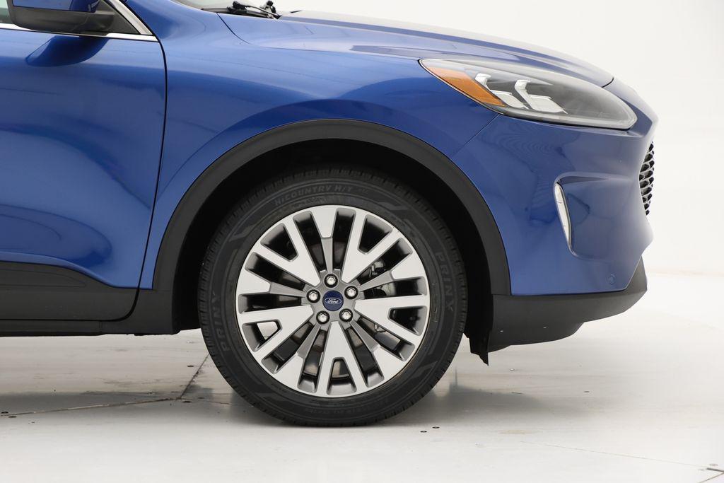 used 2022 Ford Escape car, priced at $24,400
