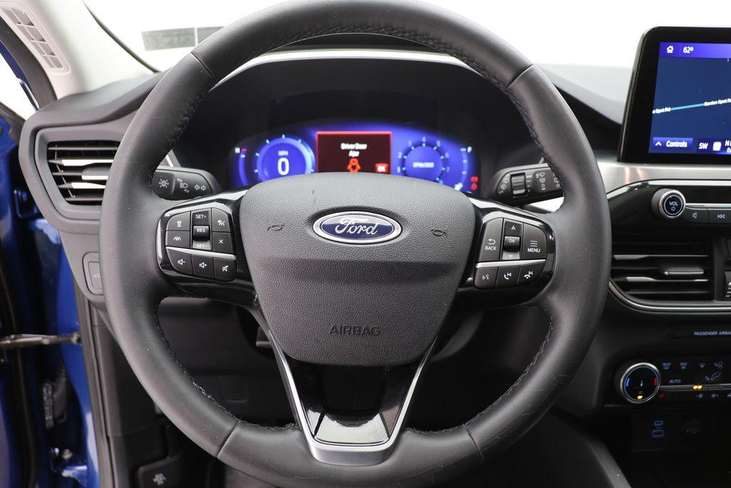 used 2022 Ford Escape car, priced at $24,400