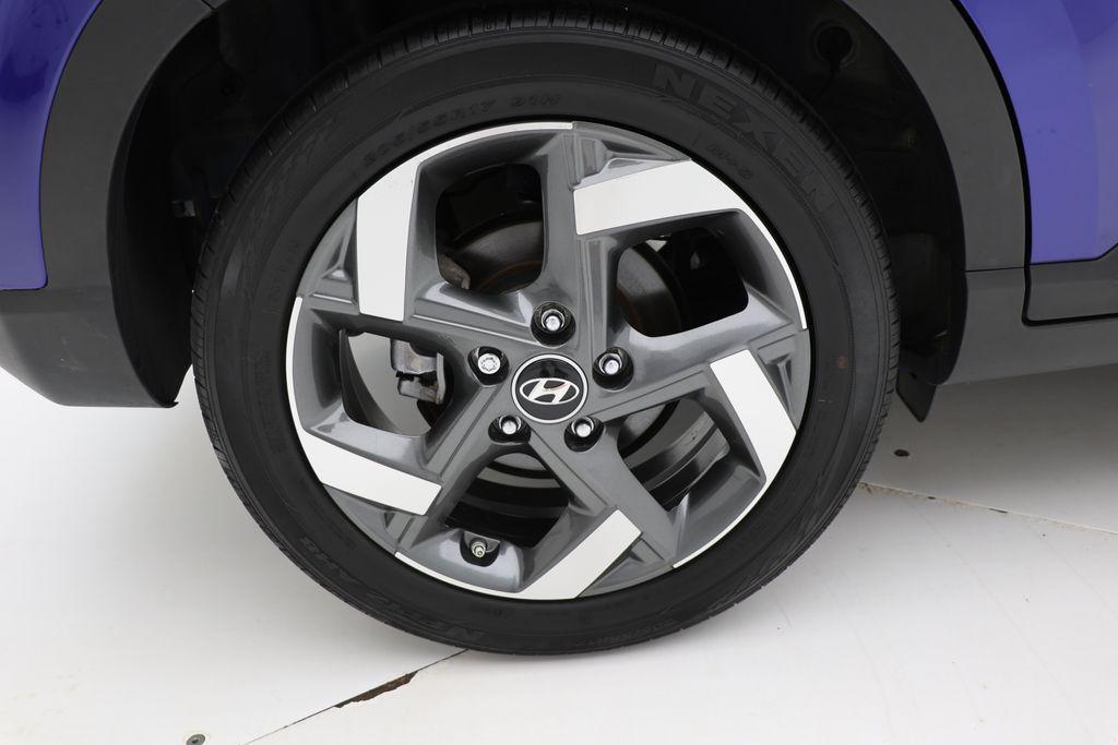 used 2022 Hyundai Venue car, priced at $17,800