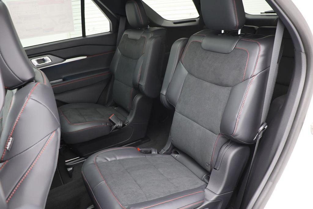 new 2025 Ford Explorer car, priced at $57,710