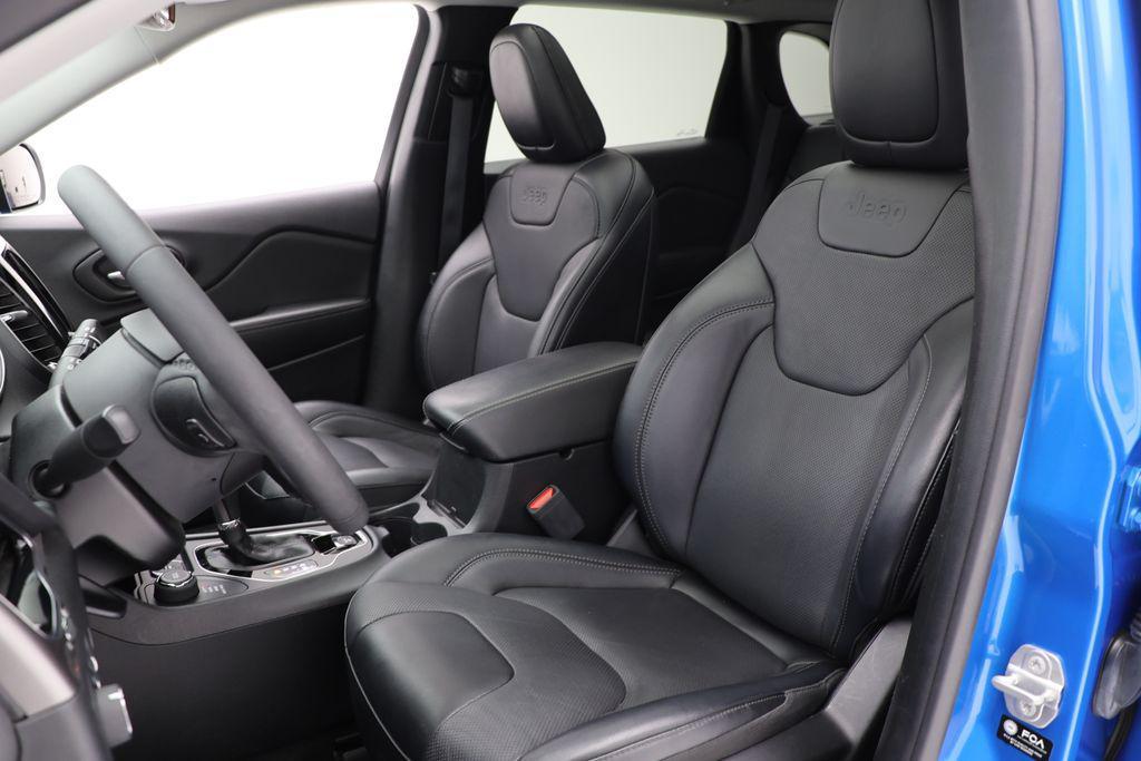 used 2022 Jeep Cherokee car, priced at $25,450
