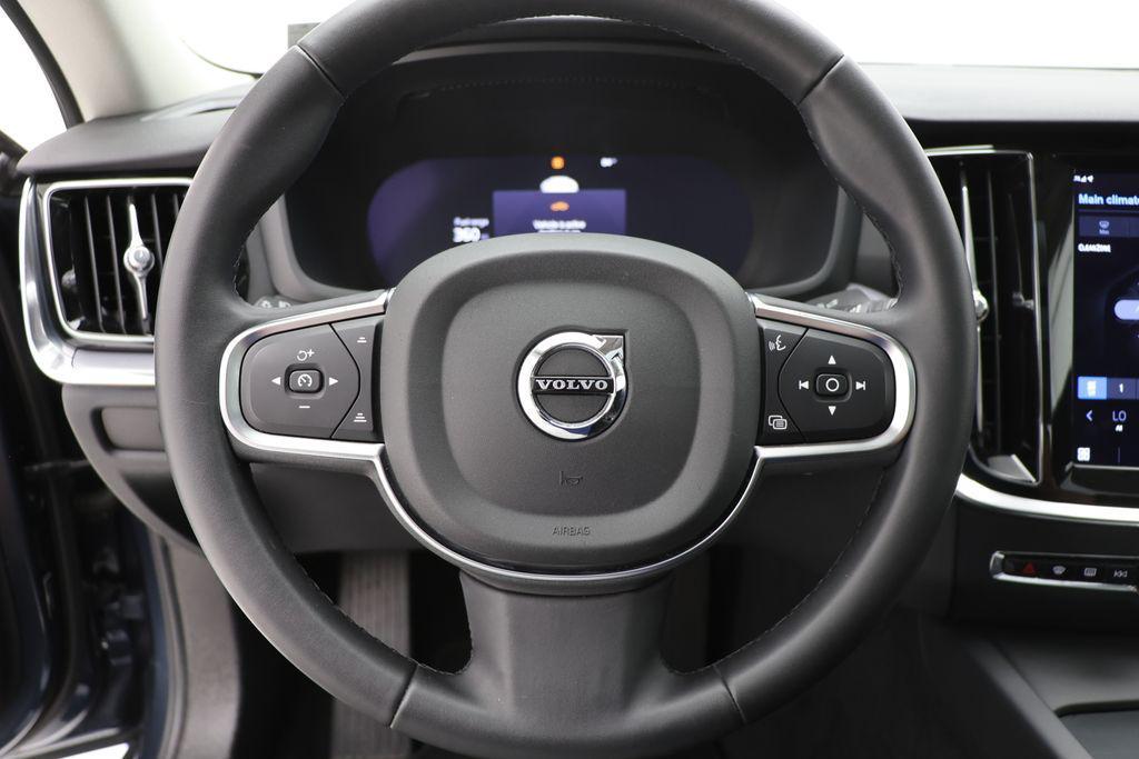 used 2024 Volvo S60 car, priced at $24,900
