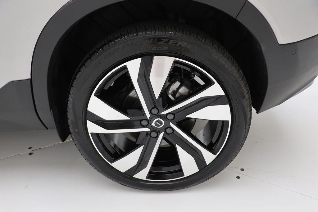 used 2025 Volvo XC40 car, priced at $31,900
