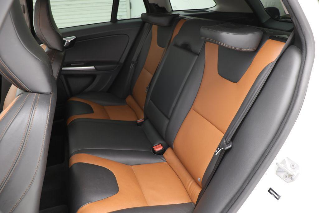 used 2016 Volvo V60 Cross Country car, priced at $13,400