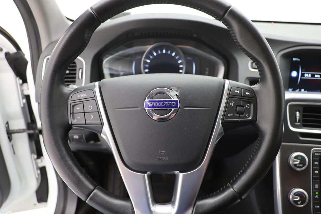 used 2016 Volvo V60 Cross Country car, priced at $13,400