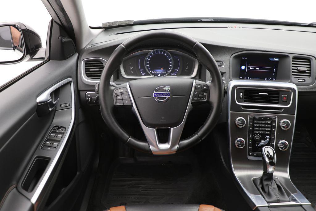 used 2016 Volvo V60 Cross Country car, priced at $13,400