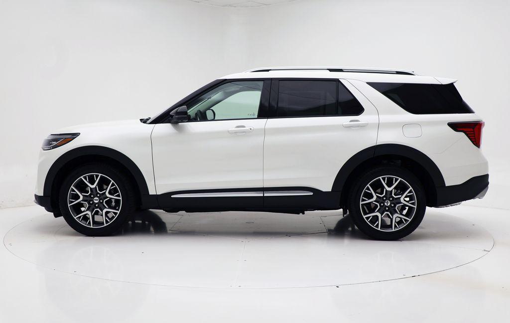 new 2025 Ford Explorer car, priced at $55,495