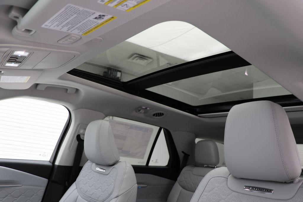 new 2025 Ford Explorer car, priced at $55,495
