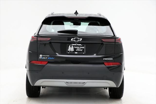 used 2022 Chevrolet Bolt EUV car, priced at $21,500