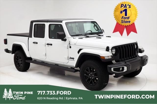 used 2022 Jeep Gladiator car, priced at $31,800