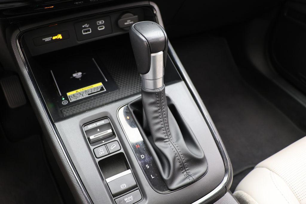 used 2024 Honda CR-V car, priced at $34,400