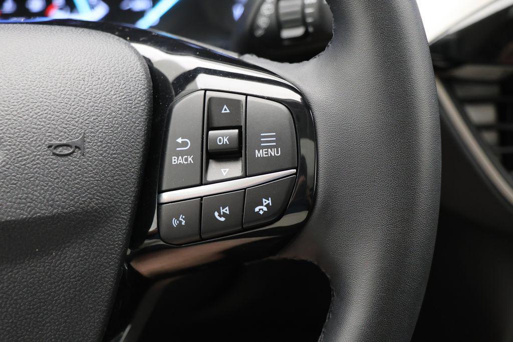 used 2022 Ford Escape car, priced at $21,800