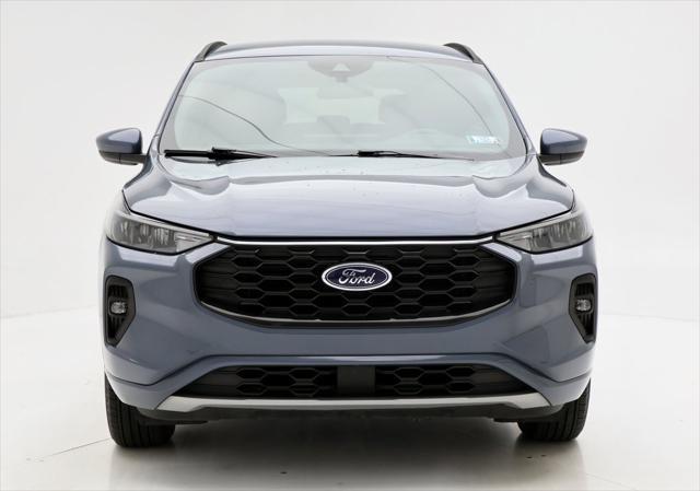 used 2023 Ford Escape car, priced at $25,400