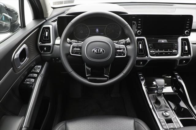 used 2021 Kia Sorento car, priced at $29,900