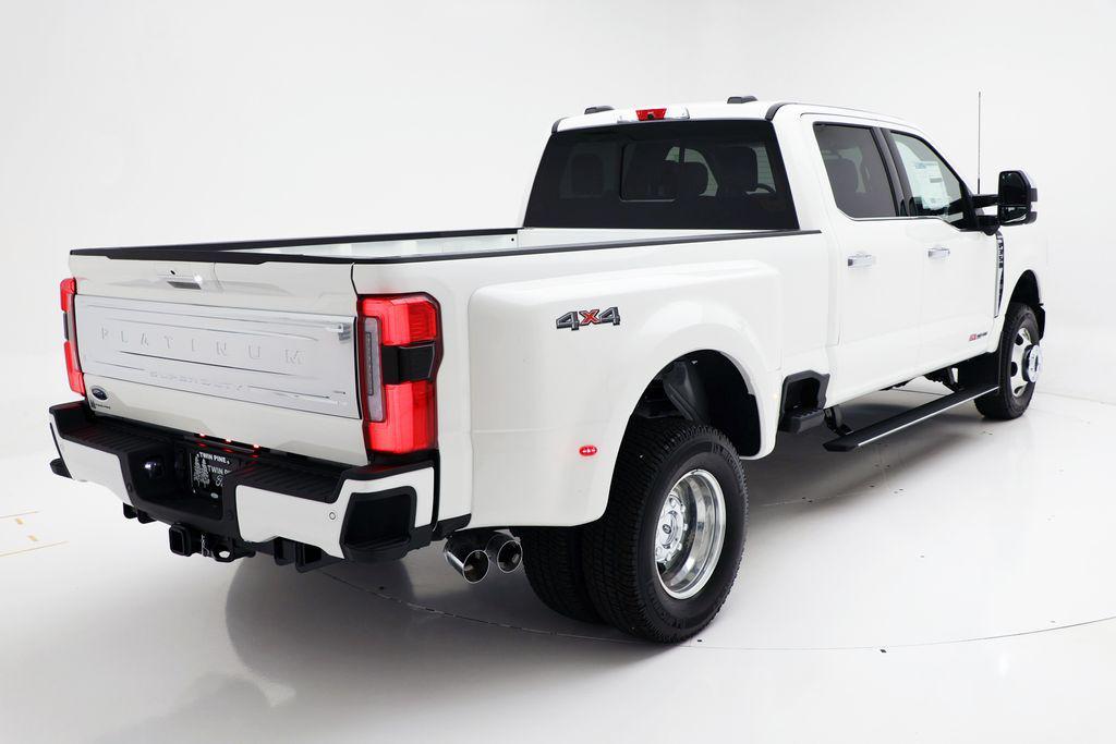 new 2025 Ford F-350 car, priced at $104,670