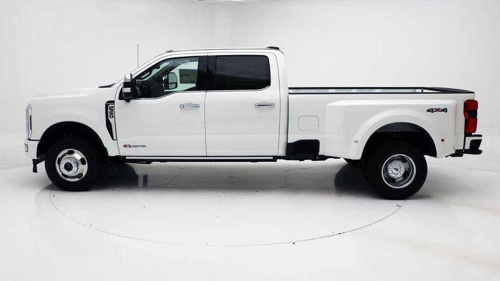 new 2025 Ford F-350 car, priced at $104,670