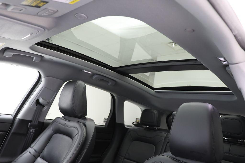 used 2021 Lincoln Corsair car, priced at $26,900