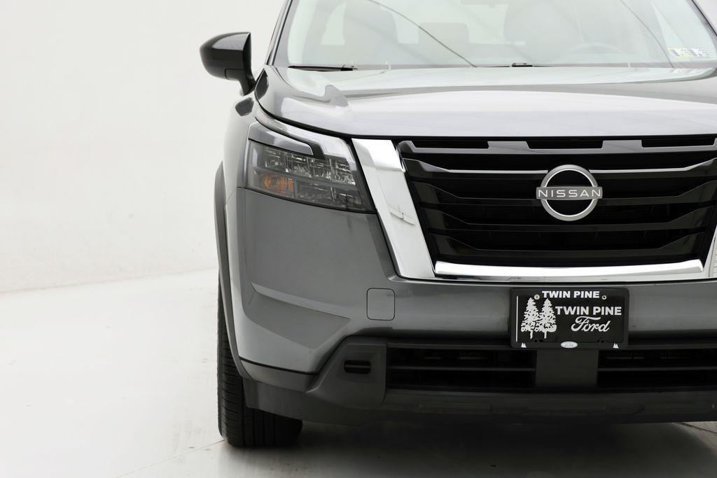 used 2024 Nissan Pathfinder car, priced at $30,800