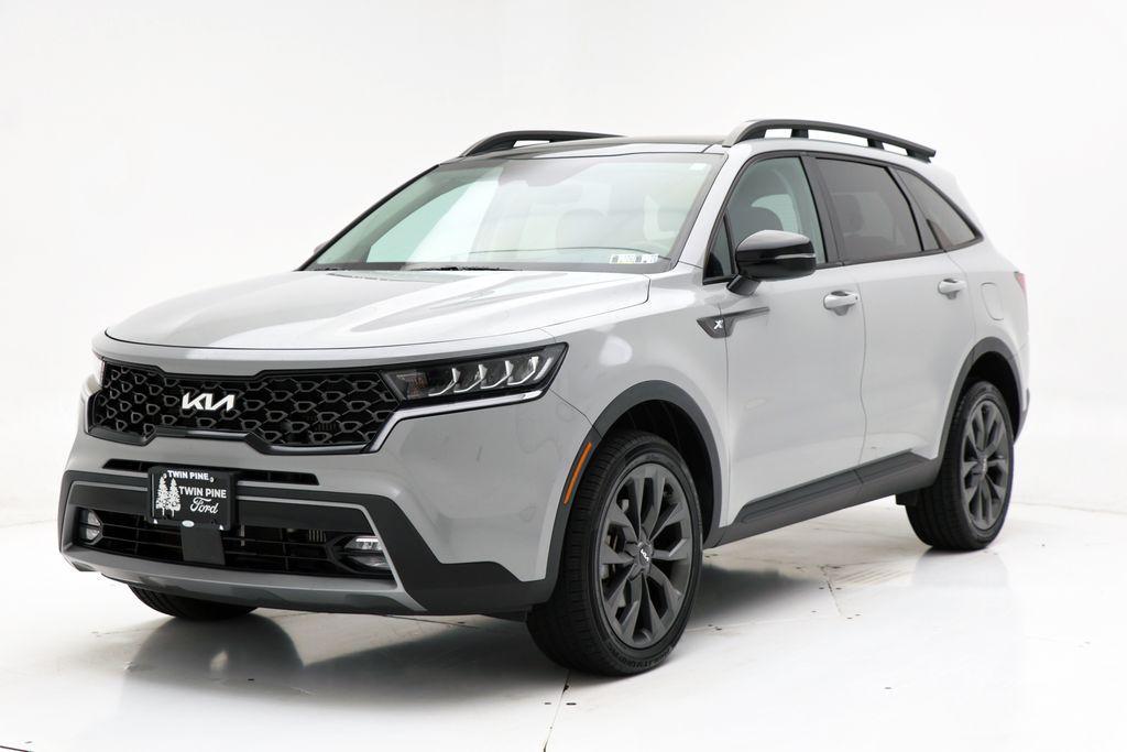 used 2022 Kia Sorento car, priced at $29,900