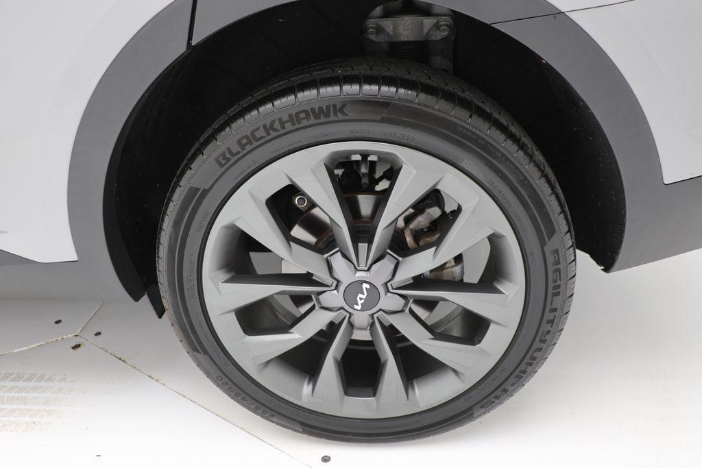 used 2022 Kia Sorento car, priced at $29,900