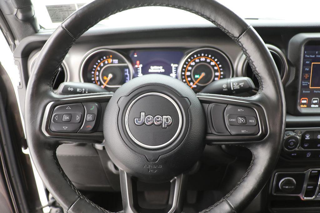 used 2022 Jeep Gladiator car, priced at $30,800