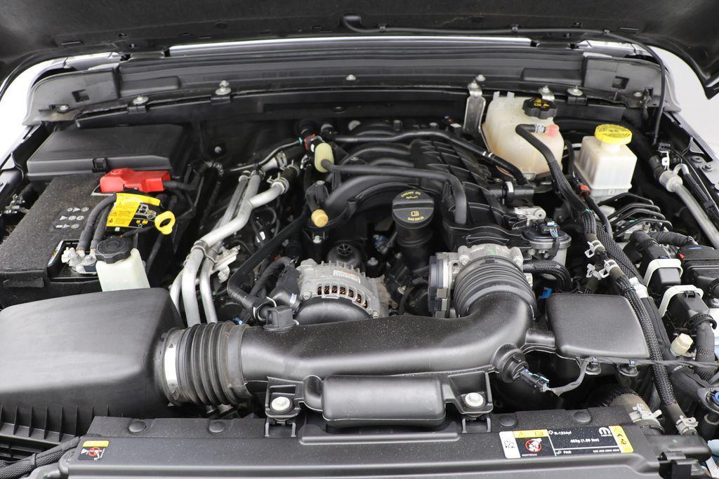 used 2022 Jeep Gladiator car, priced at $30,800