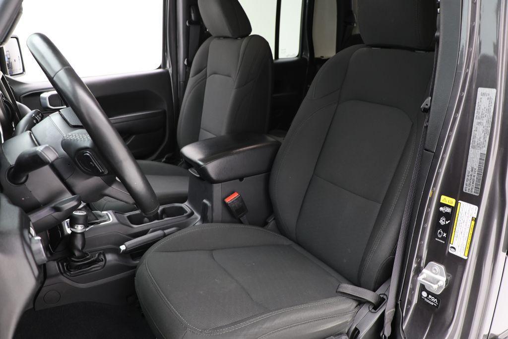 used 2022 Jeep Gladiator car, priced at $30,800