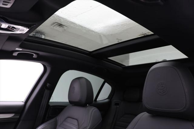 used 2022 Alfa Romeo Stelvio car, priced at $26,900