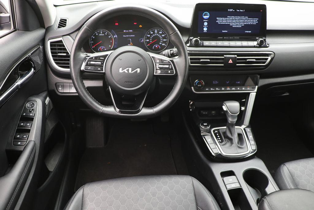 used 2023 Kia Seltos car, priced at $22,900