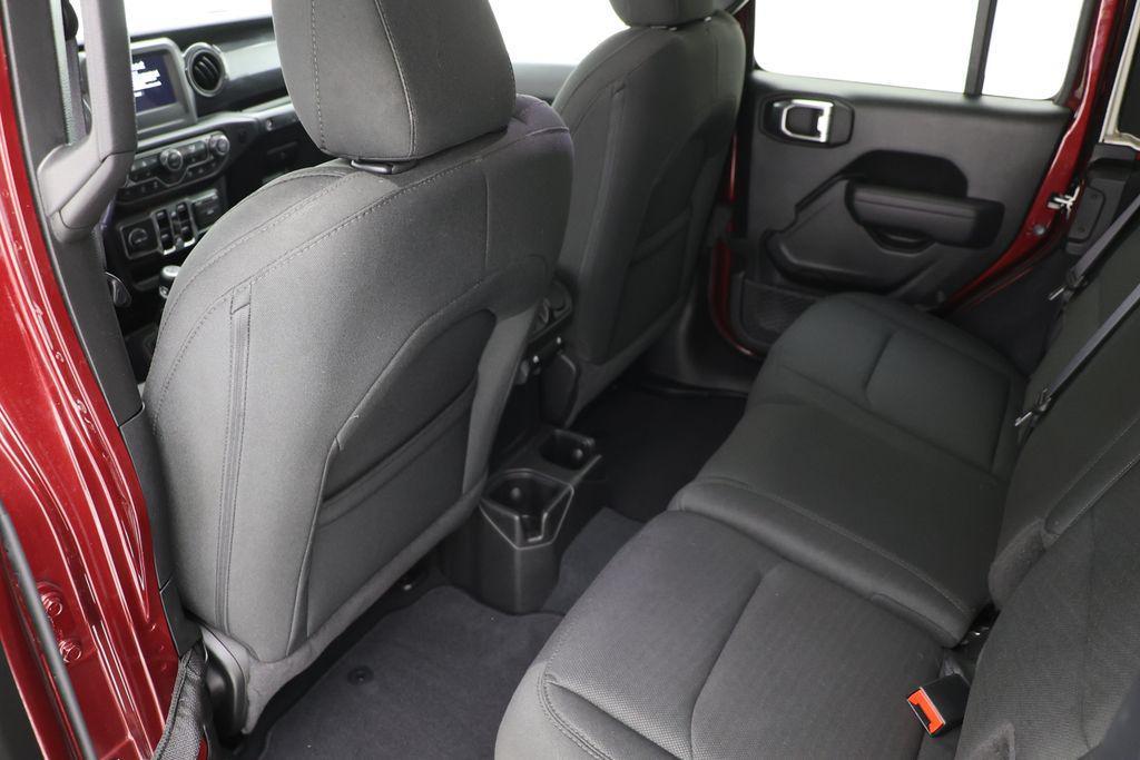 used 2022 Jeep Wrangler Unlimited car, priced at $31,900