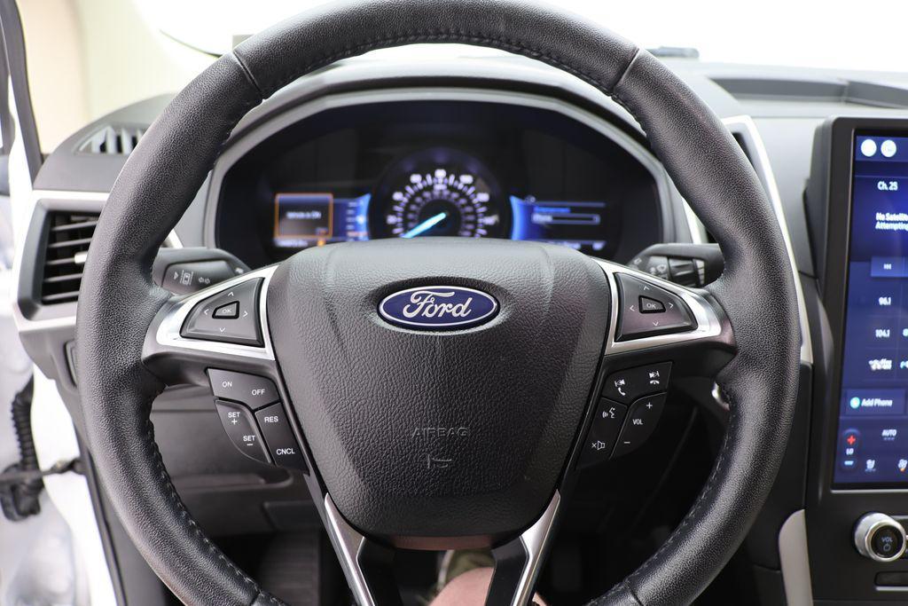 used 2022 Ford Edge car, priced at $22,900