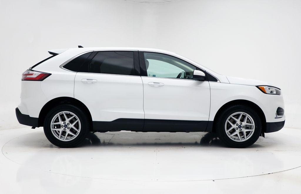 used 2022 Ford Edge car, priced at $22,900