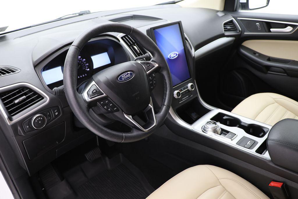 used 2022 Ford Edge car, priced at $22,900