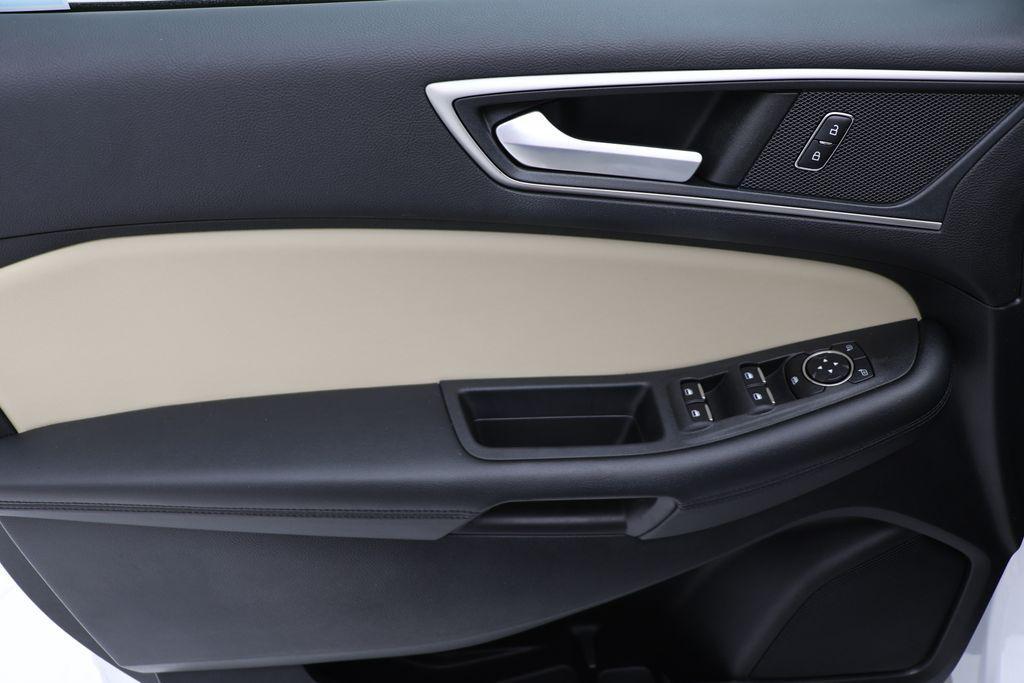 used 2022 Ford Edge car, priced at $22,900