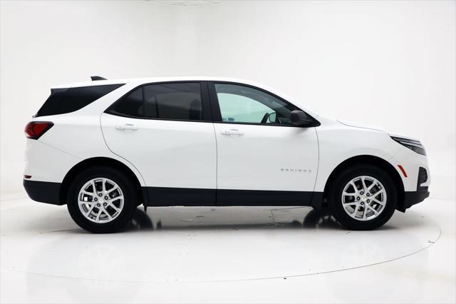 used 2022 Chevrolet Equinox car, priced at $21,400