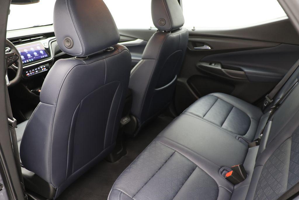 used 2022 Chevrolet Bolt EUV car, priced at $18,400