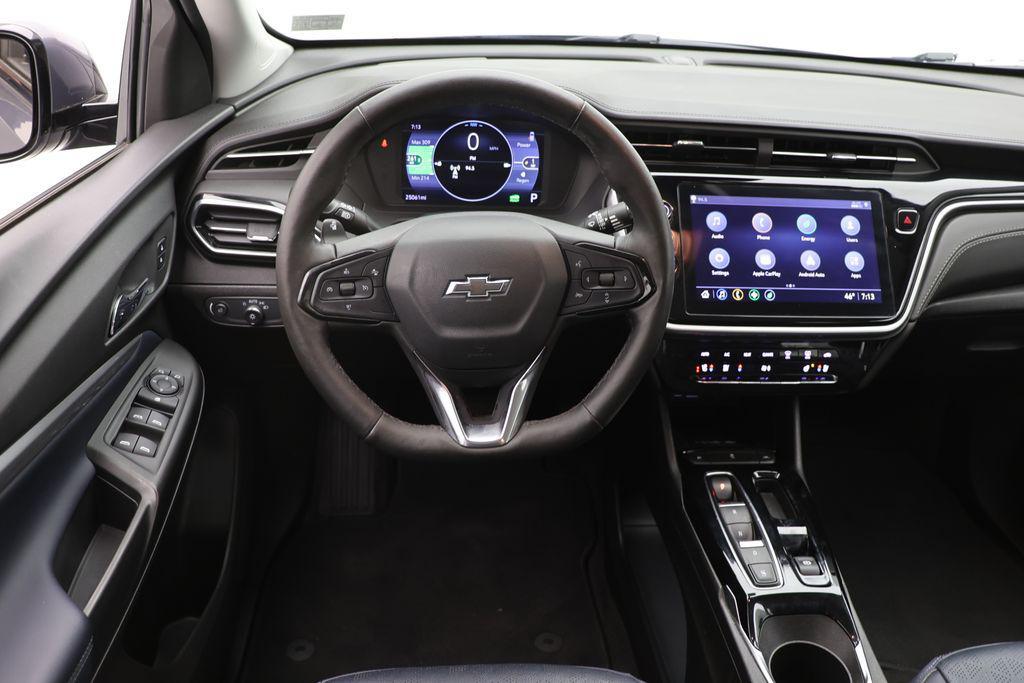 used 2022 Chevrolet Bolt EUV car, priced at $18,400