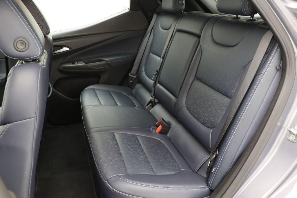 used 2022 Chevrolet Bolt EUV car, priced at $18,400