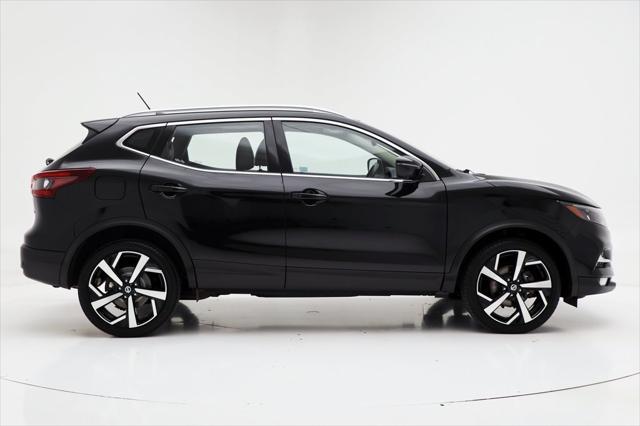 used 2022 Nissan Rogue Sport car, priced at $22,900