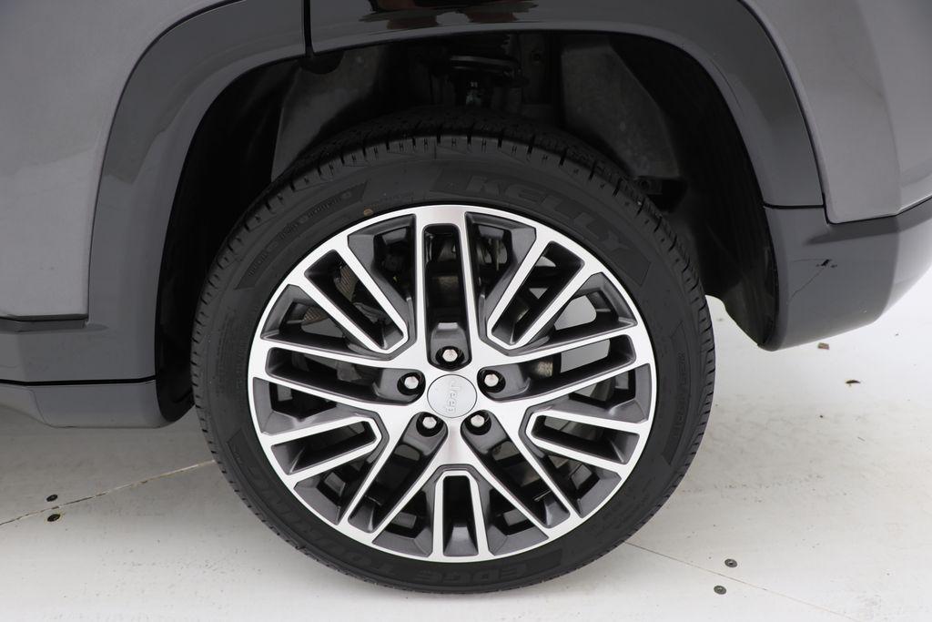 used 2022 Jeep Compass car, priced at $22,400