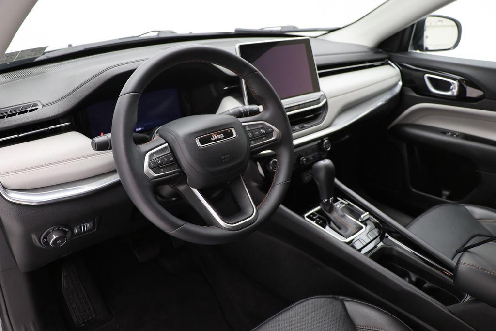 used 2022 Jeep Compass car, priced at $22,400
