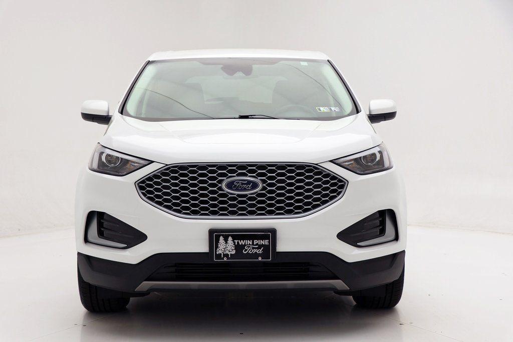 used 2024 Ford Edge car, priced at $23,400