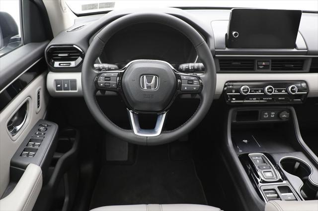 used 2023 Honda Pilot car, priced at $43,800