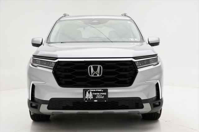 used 2023 Honda Pilot car, priced at $43,800